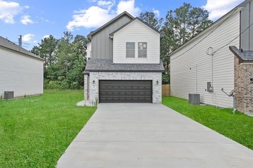 286 County Road 5102f, Cleveland, TX, 77327-6323 | Card Image