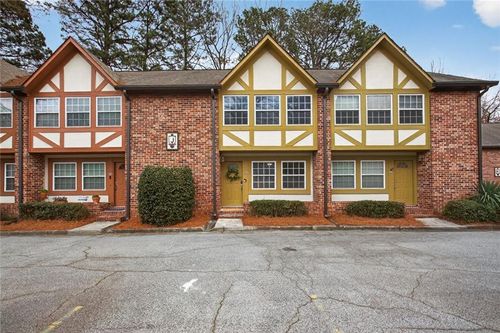 j3-2825 Northeast Expy Ne, Atlanta, GA, 30345-4220 | Card Image