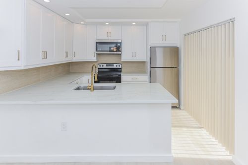 2018 20th Ct, Jupiter, FL, 33477-9049 | Card Image