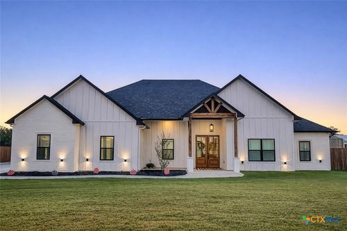 209 Comanche Dr, Gatesville, TX, 76528-6816 | Card Image