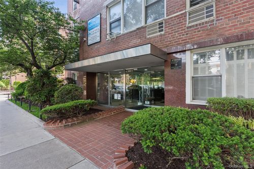 106-71-40 112th Street, New York, NY, 11375 | Card Image