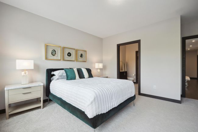 Fully Furnished Rental | Image 30