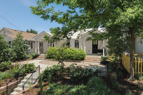 1806 5th Ave N, Nashville, TN, 37208-1624 | Card Image