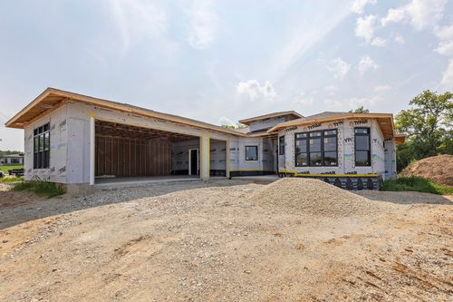 N835 Eagle Ridge Dr, Fort Atkinson, WI, 53538-8836 | Card Image