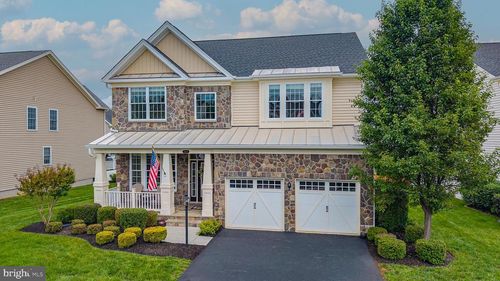 5520 Blackburns Ford Ct, HAYMARKET, VA, 20169-8199 | Card Image