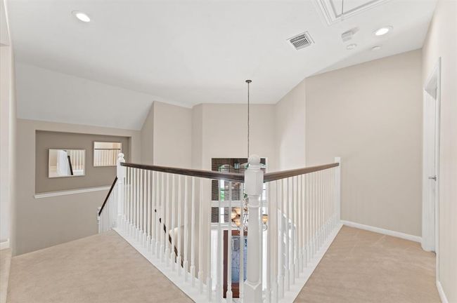 Second floor corridor. | Image 20