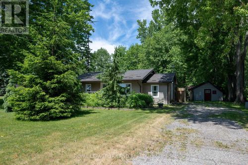 22516 Pioneer Line, Rodney, ON, N0L2C0 | Card Image