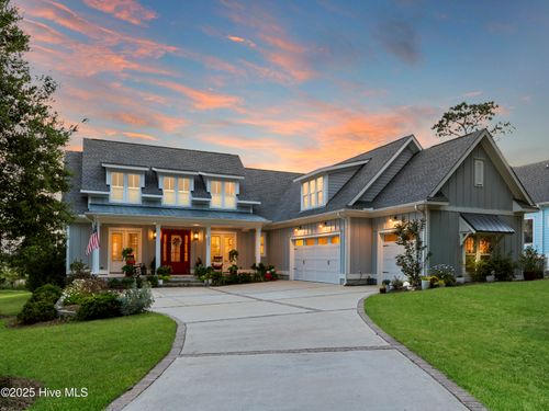 3623 White Cliffs Dr, Castle Hayne, NC, 28429-8001 | Card Image