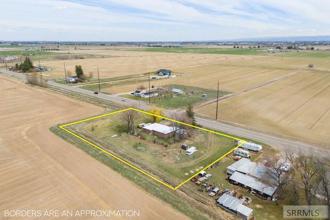 9891 N 5 Th E, House other with 4 bedrooms, 2 bathrooms and 2 parking in Idaho Falls ID | Image 21