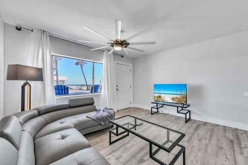 unit-109-3100 Scenic Highway 98, Destin, FL, 32541-3623 | Card Image