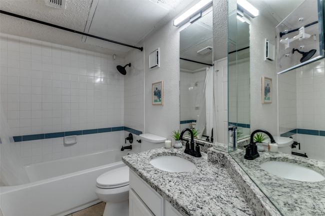 APT-211 - 4067 Beltway Dr, Condo with 2 bedrooms, 2 bathrooms and null parking in Addison TX | Image 16