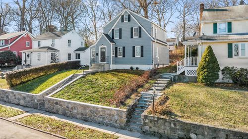 76 Palmer St, Stamford, CT, 06907-2034 | Card Image