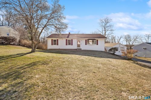 32 Sandy Ln, Wolcott, CT, 06716-1019 | Card Image