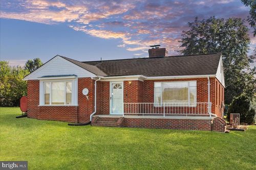 3634 N St, Elkton, VA, 22827 | Card Image