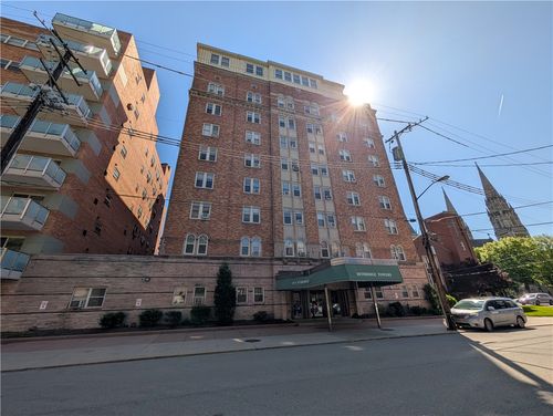 403-144 N Dithridge St, Oakland, PA, 15213-2615 | Card Image