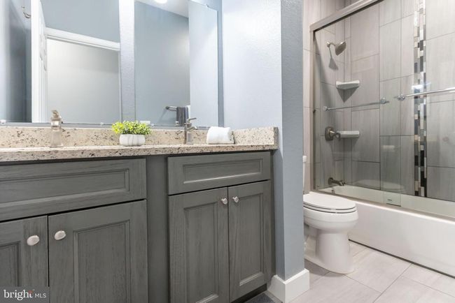 UNIT-9121 - 1530 Spring Gate Dr, Condo with 3 bedrooms, 2 bathrooms and null parking in MCLEAN VA | Image 23
