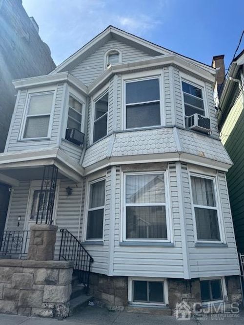 336 John St, East Newark, NJ, 07029-2725 | Card Image