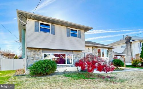 524 Hirsch Ave, RUNNEMEDE, NJ, 08078-1228 | Card Image