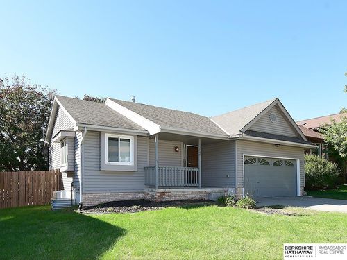 13705 Chandler St, Omaha, NE, 68138-5410 | Card Image