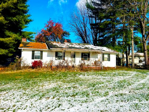 16401 Wyndale Rd, Abingdon, VA, 24210-8241 | Card Image