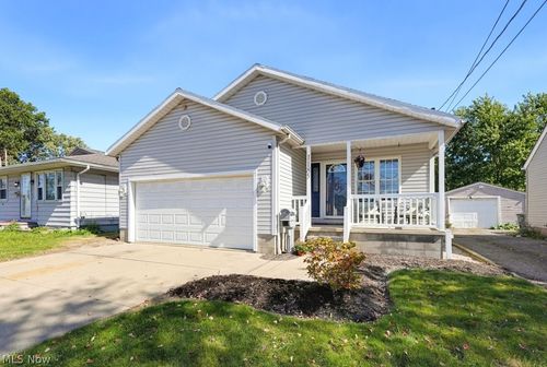 1185 Coventry St, Akron, OH, 44306-2236 | Card Image