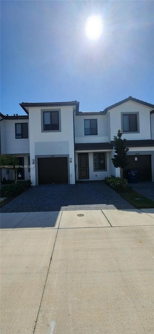 18948-18948 Sw 344th Ter, Homestead, FL, 33034-5429 | Card Image