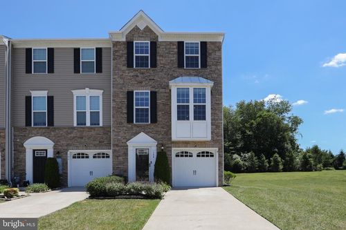 144 Village Green Ln, SICKLERVILLE, NJ, 08081-1641 | Card Image