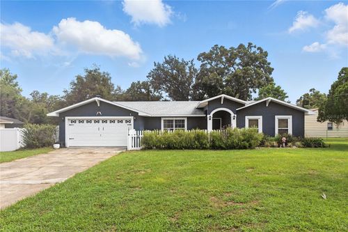 37331 Hickory Hill Ln, Dade City, FL, 33525-5626 | Card Image