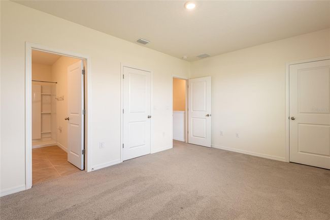 33063 Tulip Petal Ln, Townhouse with 3 bedrooms, 3 bathrooms and null parking in WESLEY CHAPEL FL | Image 34