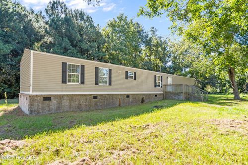 120 8th St, Bolton, NC, 28423-8455 | Card Image