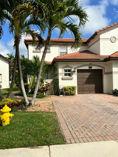 9715-9715 Darlington Place, Cooper City, FL, 33328 | Card Image