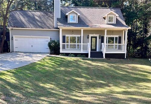 852 Georgetown Dr, Winder, GA, 30680-2806 | Card Image