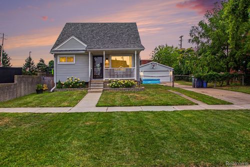 1926 Philomene Blvd, Lincoln Park, MI, 48146-4506 | Card Image