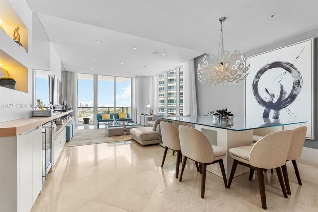 APT-1810 - 100 S Pointe Dr, Condo with 3 bedrooms, 3 bathrooms and null parking in Miami Beach FL | Image 16