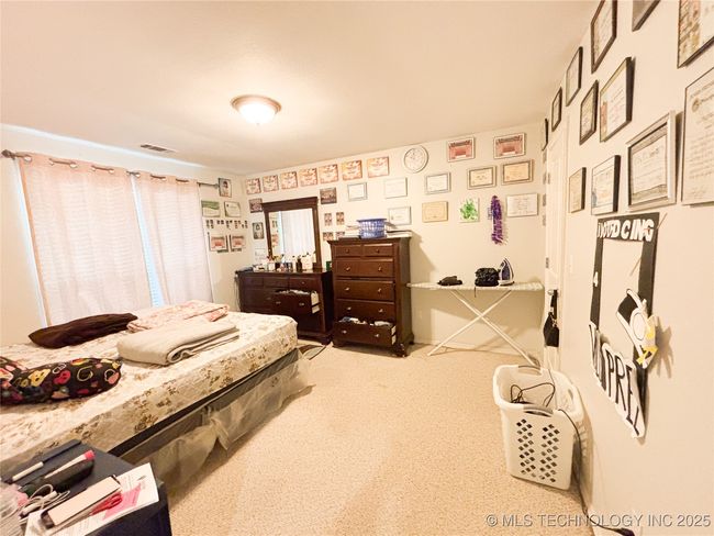 12217 S Cedar Ave, House other with 3 bedrooms, 2 bathrooms and null parking in Jenks OK | Image 21