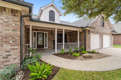 3811 Candlewood Cir, Needville, TX, 77461-7539 | Card Image