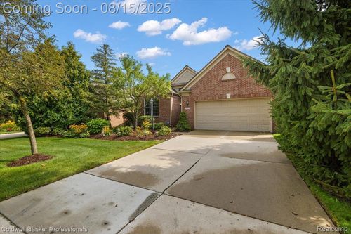 51373 Northview, Plymouth, MI, 48170-5171 | Card Image