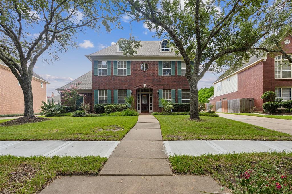 Spring Trail Dr, Sugar Land, TX 77479