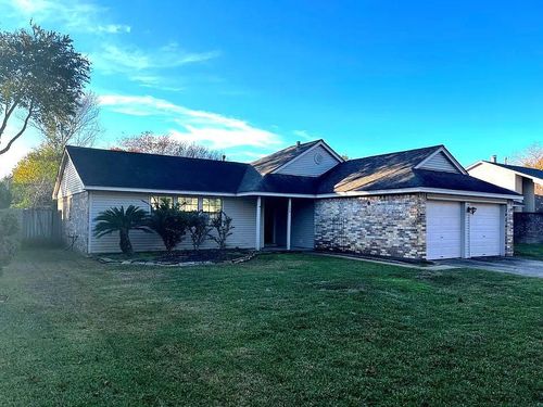 1735 Jo Ann Ln, Sugar Land, TX, 77498-2368 | Card Image