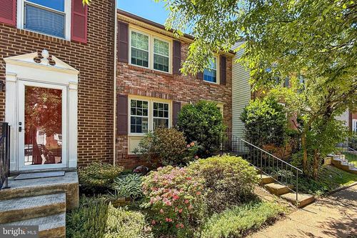 337 Gundry Dr, FALLS CHURCH, VA, 22046-4119 | Card Image