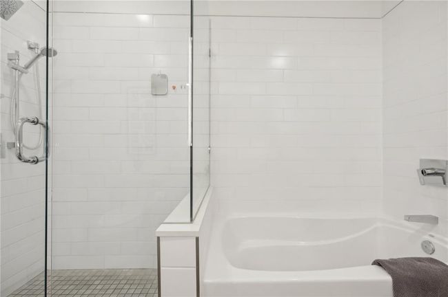 UNIT-403 - 788 W Marietta St Nw, Condo with 2 bedrooms, 2 bathrooms and 2 parking in Atlanta GA | Image 19