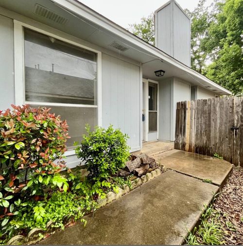 2114 Redwing Way, Round Rock, TX, 78664-7143 | Card Image