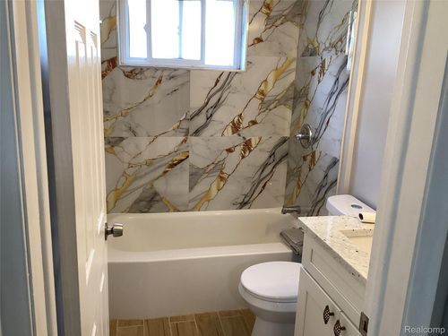 28464 Stuart Ave, Southfield, MI, 48076-2934 | Card Image