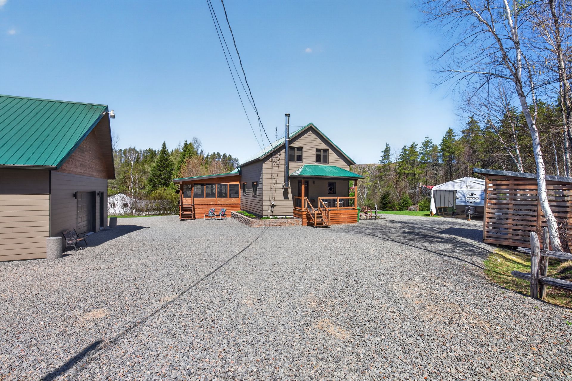 Residential in Lac-aux-Sables 5