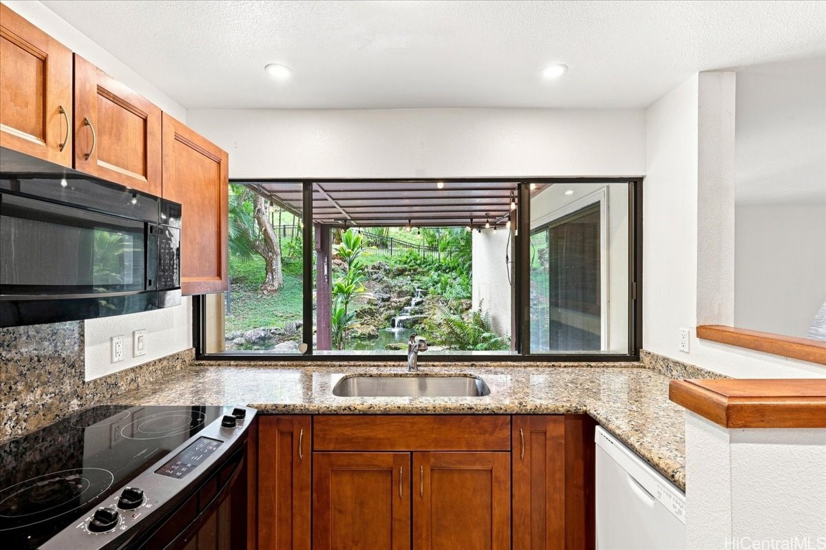 Residential in Kaneohe 2