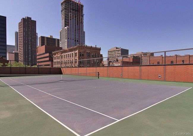 APT-2402 - 1551 Larimer St, Condo with 2 bedrooms, 2 bathrooms and 1 parking in Denver CO | Image 28