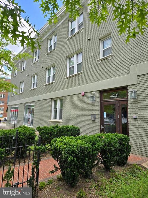apt-302-1352 Longfellow St Nw, WASHINGTON, DC, 20011-7844 | Card Image
