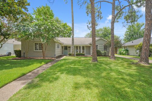 10602 Willowisp Dr, Houston, TX, 77035-3520 | Card Image