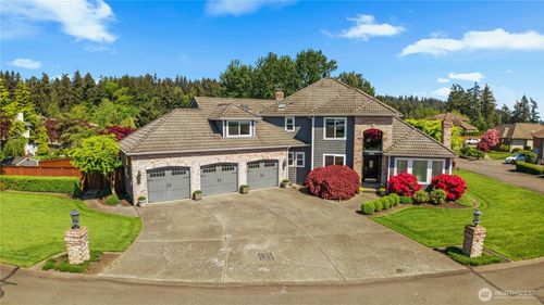3805 90th Avenue Ct E, Edgewood, WA, 98371-2227 | Card Image