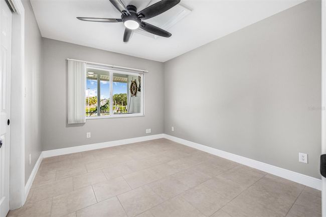 8727 Bay Crest Ln, House other with 3 bedrooms, 2 bathrooms and null parking in TAMPA FL | Image 24